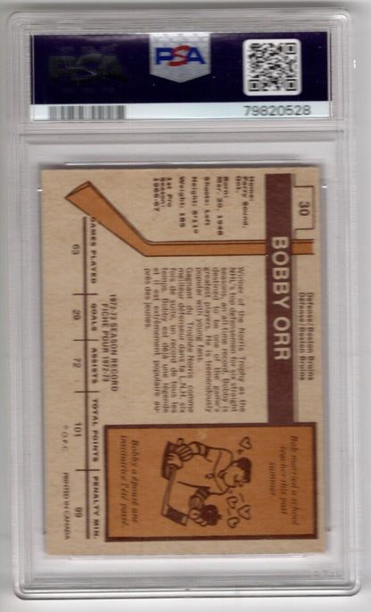 1973/74 O-Pee-Chee OPC Hockey #30 Bobby Orr PSA 8